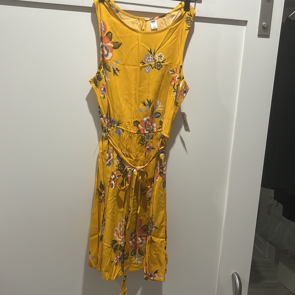 Yellow Old Navy Summer Dress